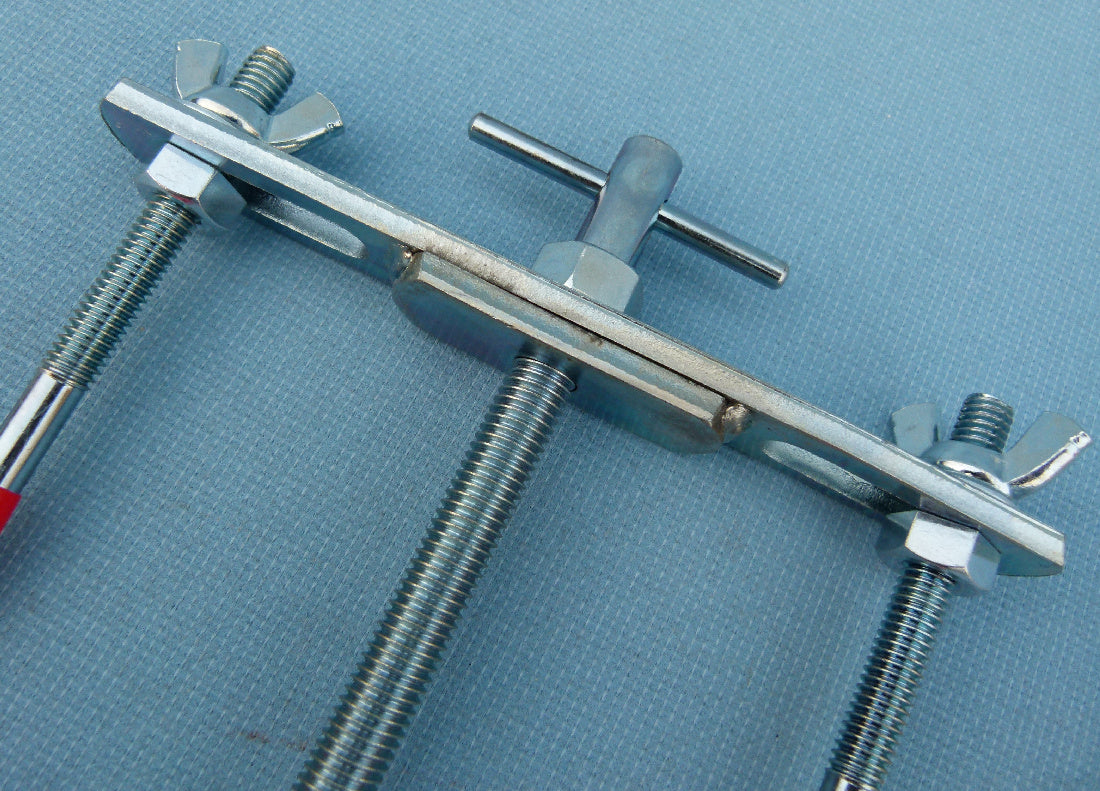 Branch Bending Clamp In Use. Small version shown for illustration.